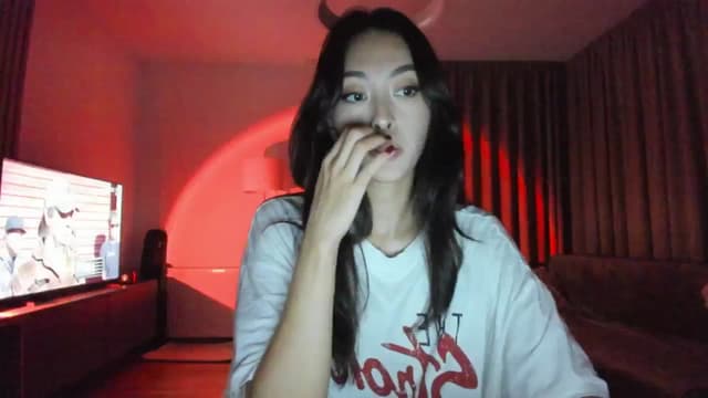 Gallery image thumbnail from Vikki's myfreecams stream on, 11/13/2025, 23:31 image 10 of 20