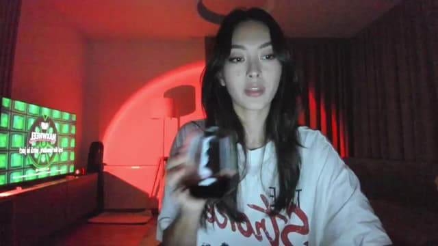 Gallery image thumbnail from Vikki's myfreecams stream on, 11/14/2025, 01:08 image 4 of 20