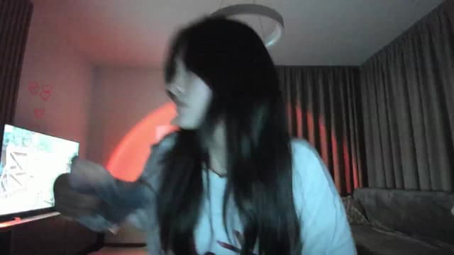 Gallery image thumbnail from Vikki's myfreecams stream on, 11/14/2025, 01:08 image 6 of 20