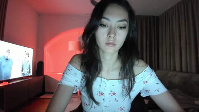 Gallery image thumbnail from Vikki's myfreecams stream on, 11/26/2025, 24:36 image 9 of 20
