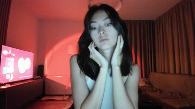 Gallery image thumbnail from Vikki's myfreecams stream on, 12/18/2025, 24:24 image 2 of 20