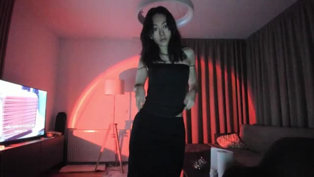 Gallery image thumbnail from Vikki's myfreecams stream on, 12/22/2025, 24:03 image 8 of 20