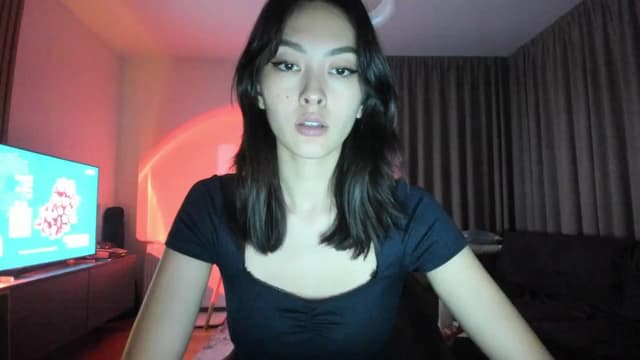 Gallery image thumbnail from Vikki's myfreecams stream on, 12/29/2025, 24:03 image 2 of 20