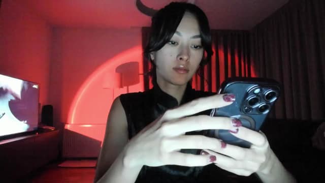 Gallery image thumbnail from Vikki's myfreecams stream on, 01/05/2026, 24:00 image 3 of 20