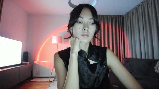 Gallery image thumbnail from Vikki's myfreecams stream on, 01/05/2026, 24:29 image 13 of 20