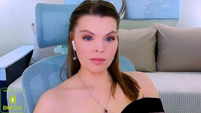 Gallery image thumbnail from Vivia's myfreecams stream on, 03/31/2026, 13:58 image 1 of 20