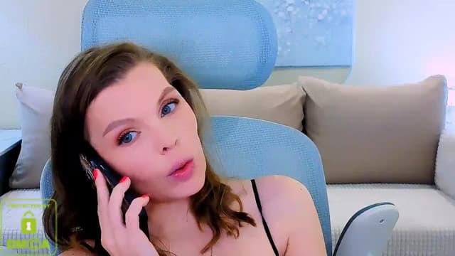 Gallery image thumbnail from Vivia's myfreecams stream on, 04/03/2026, 14:25 image 17 of 20