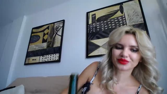 Gallery image thumbnail from WOWW_'s myfreecams stream on, 10/14/2023, 14:18 image 20 of 20
