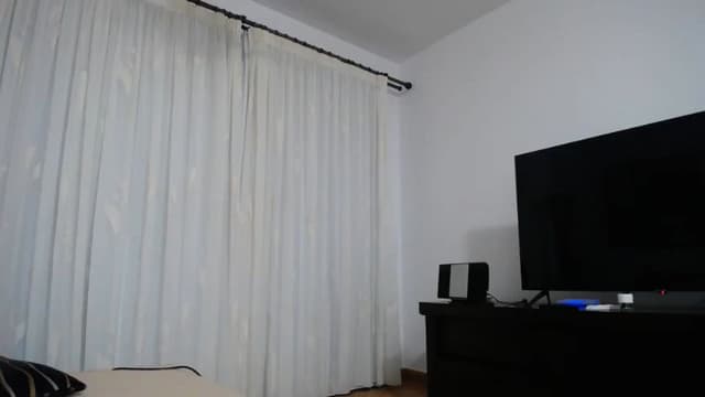 Gallery image thumbnail from WOWW_'s myfreecams stream on, 10/19/2023, 21:26 image 2 of 20