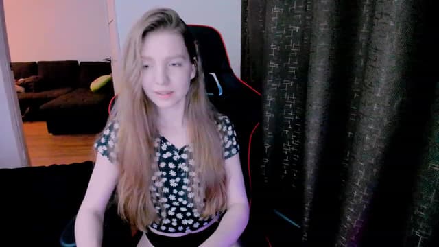 Gallery image thumbnail from al_ma's myfreecams stream on, 06/10/2023, 23:58 image 16 of 20