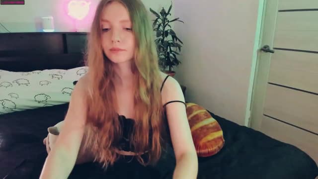 Gallery image thumbnail from al_ma's myfreecams stream on, 08/12/2023, 17:56 image 9 of 20