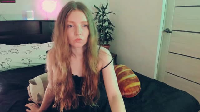 Gallery image thumbnail from al_ma's myfreecams stream on, 08/12/2023, 17:56 image 7 of 20