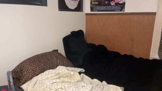 Gallery image thumbnail from bec69's myfreecams stream on, 02/23/2026, 24:27 image 18 of 20