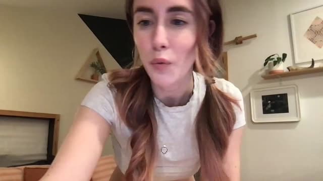 Gallery image thumbnail from clara's myfreecams stream on, 01/12/2023, 05:17 image 2 of 20