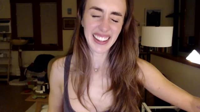Gallery image thumbnail from clara's myfreecams stream on, 11/08/2023, 07:45 image 16 of 20