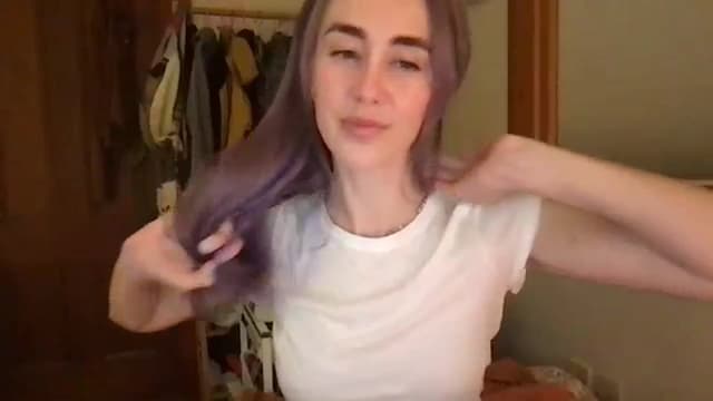 Gallery image thumbnail from clara's myfreecams stream on, 02/22/2024, 04:58 image 7 of 20
