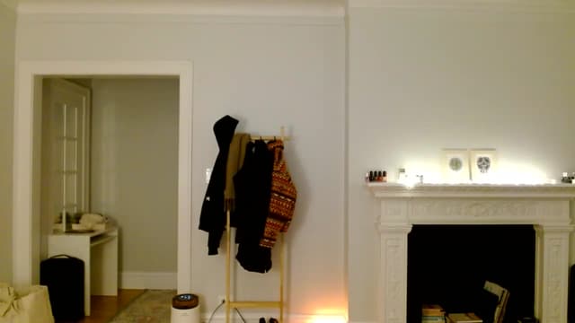 Gallery image thumbnail from clara's myfreecams stream on, 02/02/2025, 03:32 image 8 of 20