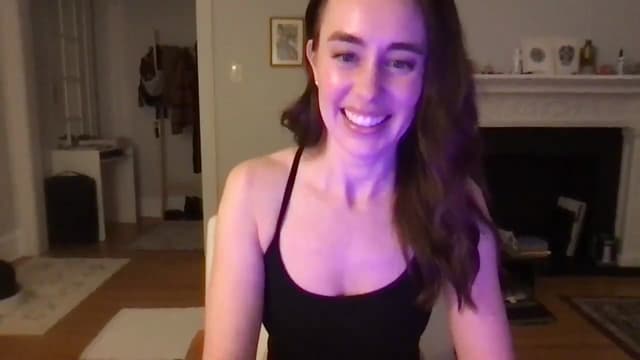 Gallery image thumbnail from clara's myfreecams stream on, 03/06/2025, 24:57 image 20 of 20