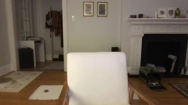 Gallery image thumbnail from clara's myfreecams stream on, 03/06/2025, 04:22 image 17 of 20