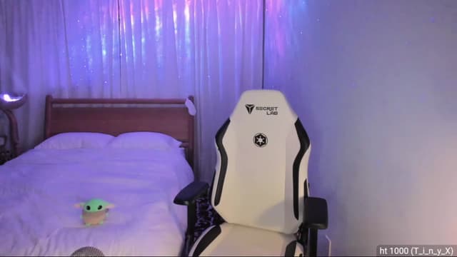 Gallery image thumbnail from daisx's myfreecams stream on, 01/28/2024, 06:36 image 2 of 20