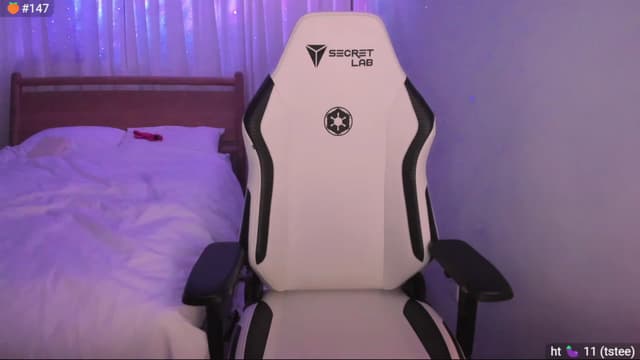 Gallery image thumbnail from daisx's myfreecams stream on, 01/29/2024, 03:21 image 10 of 20