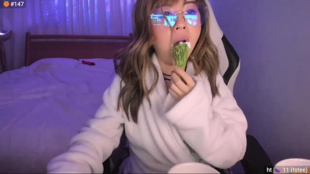 Gallery image thumbnail from daisx's myfreecams stream on, 01/29/2024, 03:21 image 19 of 20