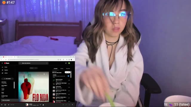 Gallery image thumbnail from daisx's myfreecams stream on, 01/29/2024, 03:21 image 14 of 20