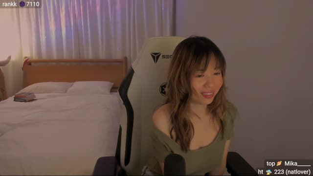 Gallery image thumbnail from daisx's myfreecams stream on, 02/10/2024, 03:37 image 15 of 20