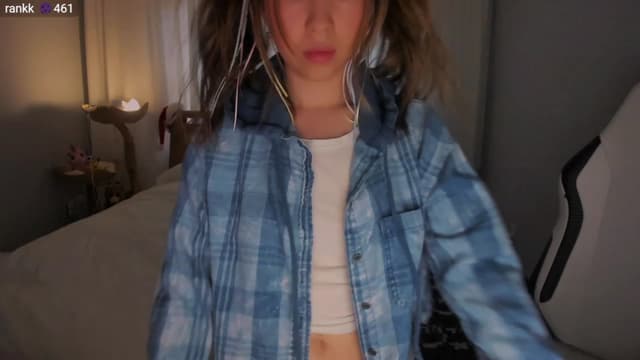 Gallery image thumbnail from daisx's myfreecams stream on, 02/20/2024, 23:30 image 12 of 20