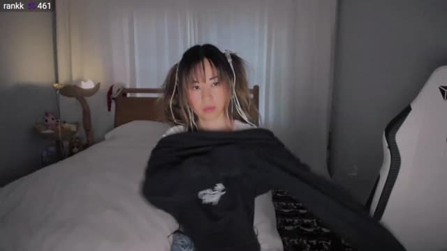 Gallery image thumbnail from daisx's myfreecams stream on, 02/20/2024, 23:30 image 19 of 20