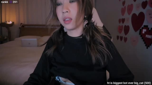 Gallery image thumbnail from daisx's myfreecams stream on, 02/23/2024, 04:52 image 8 of 20