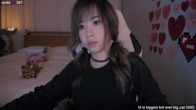 Gallery image thumbnail from daisx's myfreecams stream on, 02/23/2024, 04:52 image 16 of 20