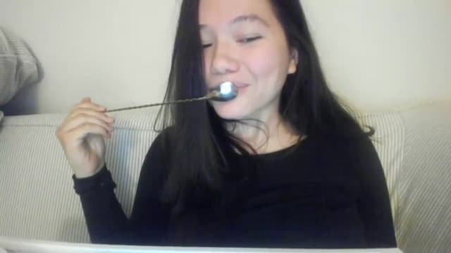 Gallery image thumbnail from imava's myfreecams stream on, 11/16/2023, 08:41 image 13 of 20