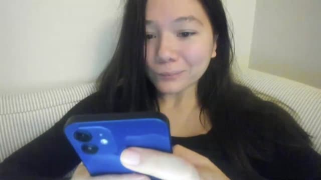 Gallery image thumbnail from imava's myfreecams stream on, 11/16/2023, 09:18 image 18 of 20