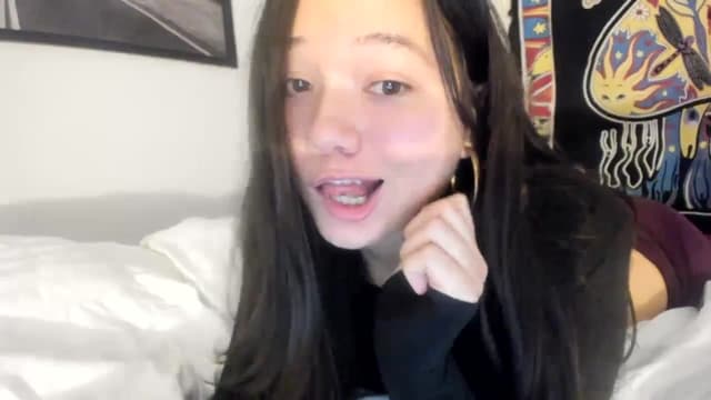 Gallery image thumbnail from imava's myfreecams stream on, 01/09/2024, 02:23 image 5 of 20