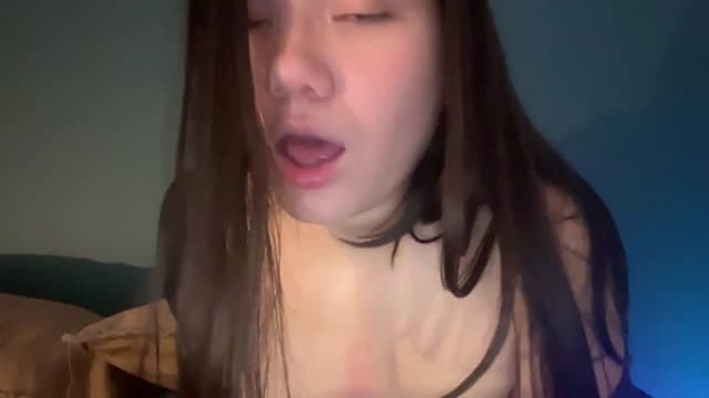 Gallery image thumbnail from imava's myfreecams stream on, 01/30/2024, 13:39 image 3 of 20