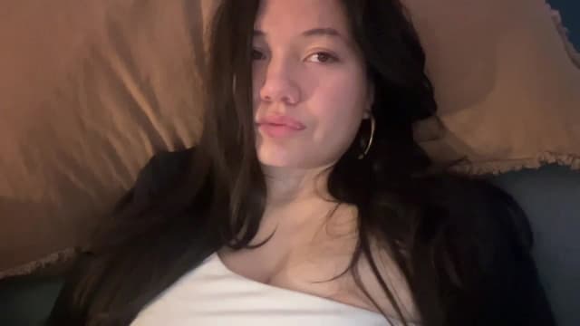 Gallery image thumbnail from imava's myfreecams stream on, 02/08/2024, 10:54 image 9 of 20