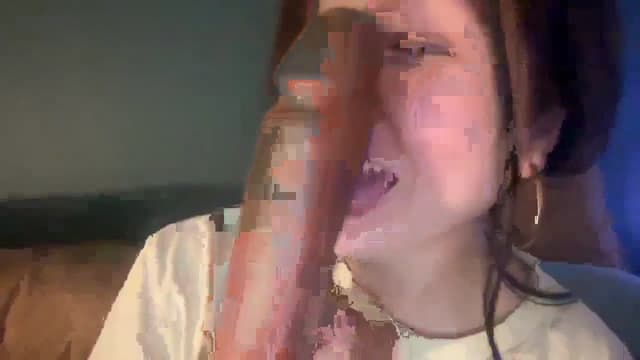 Gallery image thumbnail from imava's myfreecams stream on, 02/14/2024, 13:50 image 15 of 20