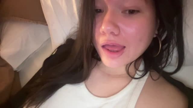 Gallery image thumbnail from imava's myfreecams stream on, 04/08/2024, 08:26 image 1 of 20