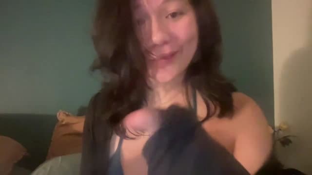 Gallery image thumbnail from imava's myfreecams stream on, 04/28/2024, 05:48 image 9 of 20