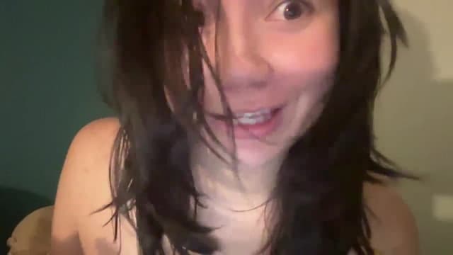 Gallery image thumbnail from imava's myfreecams stream on, 05/21/2024, 09:28 image 6 of 20