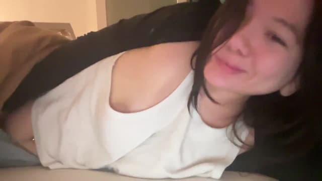 Gallery image thumbnail from imava's myfreecams stream on, 08/18/2024, 23:47 image 14 of 20