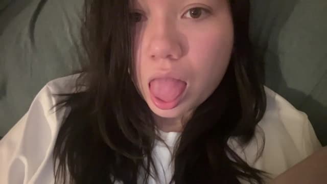 Gallery image thumbnail from imava's myfreecams stream on, 09/20/2024, 09:58 image 18 of 20