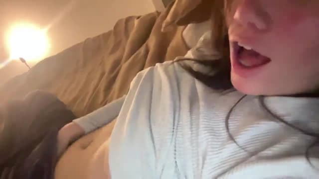 Gallery image thumbnail from imava's myfreecams stream on, 12/26/2024, 02:51 image 13 of 20