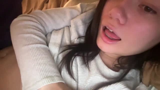 Gallery image thumbnail from imava's myfreecams stream on, 12/26/2024, 04:48 image 8 of 20