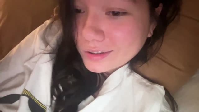 Gallery image thumbnail from imava's myfreecams stream on, 12/27/2024, 17:10 image 7 of 20