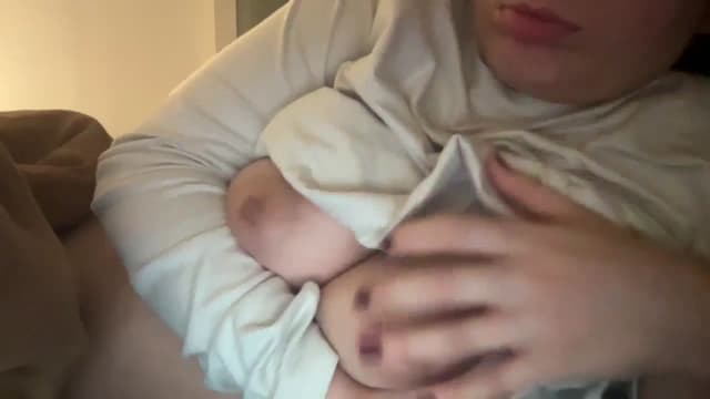 Gallery image thumbnail from imava's myfreecams stream on, 01/11/2025, 09:14 image 15 of 20