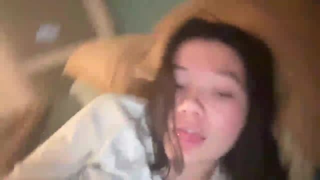 Gallery image thumbnail from imava's myfreecams stream on, 01/11/2025, 09:43 image 12 of 20