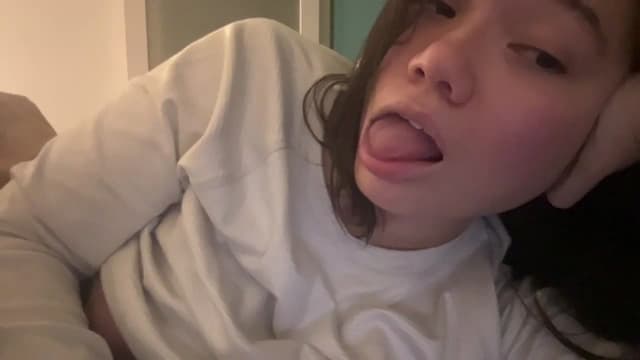Gallery image thumbnail from imava's myfreecams stream on, 01/11/2025, 09:43 image 18 of 20