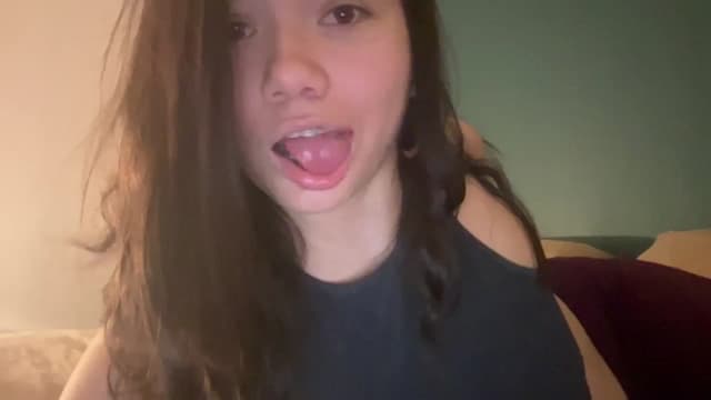 Gallery image thumbnail from imava's myfreecams stream on, 01/15/2025, 07:13 image 5 of 20